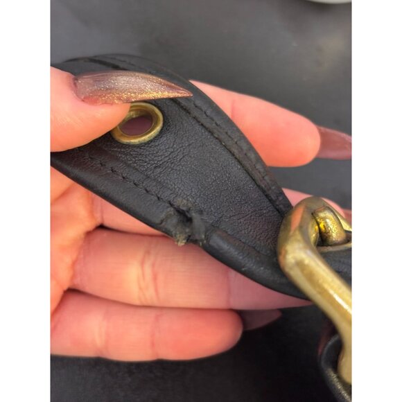 Vintage Coach Black Leather Hobo Bag With Adjustable Strap & Brass Hardware - Picture 16 of 16